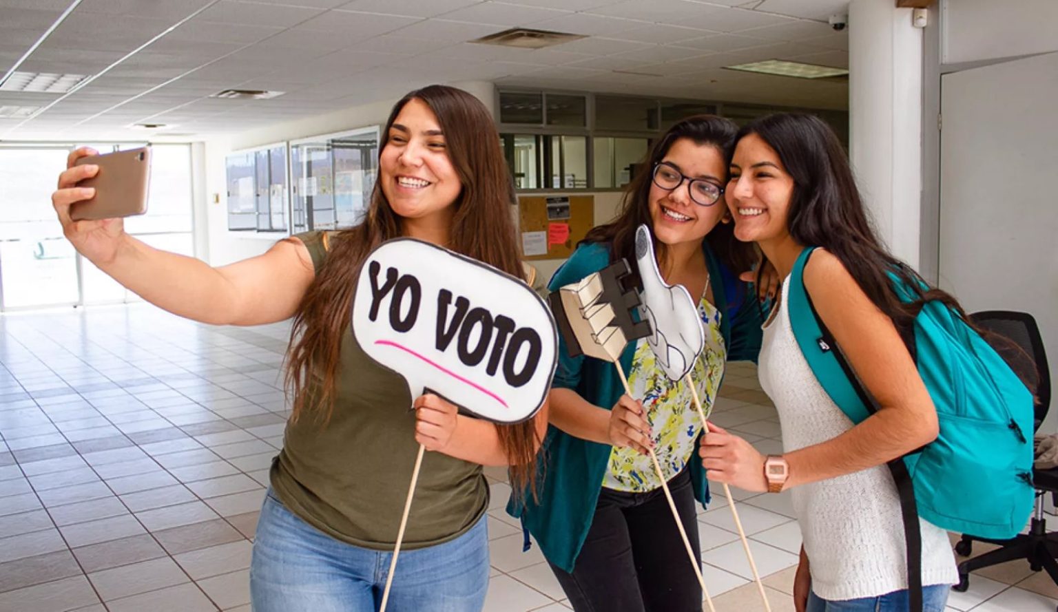 ¿A quién apoyan los jóvenes votantes en las elecciones de 2024?