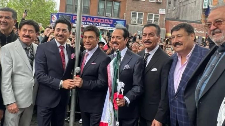 “Los Tigres del Norte” ya tienen su propia calle en Brooklyn