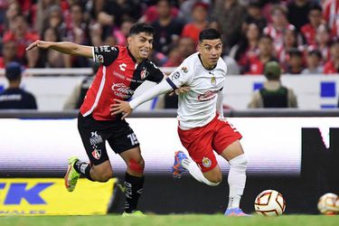 Atlas y Chivas ofrecen emociones en Clásico Tapatío (Imago 7)