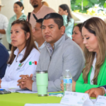 Alcalde propone que venta de motos incluya dos cascos