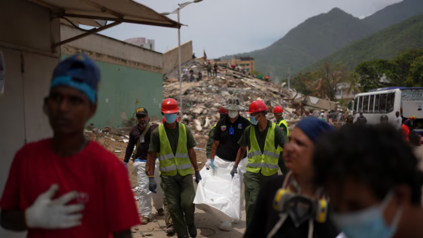 Ascendió a 4.490 el número de muertos por el doble terremoto en Venezuela, según Jorge Rodríguez