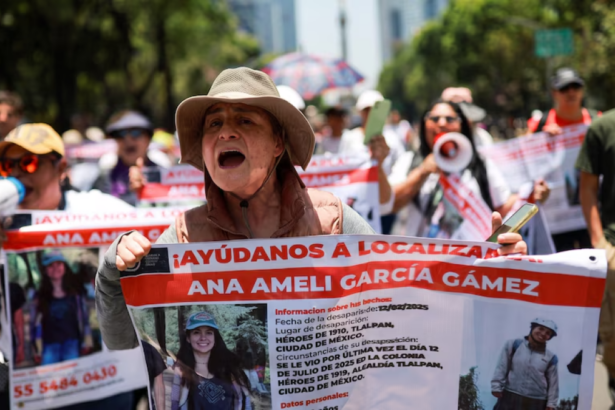 Colectivos instalan antimonumento en el Ángel para exigir justicia por Ana Amelí