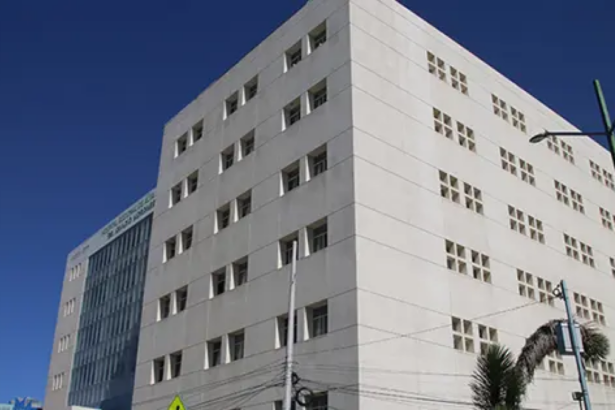Faltan especialistas en algunas unidades de salud de SLP, admite la Secretaría