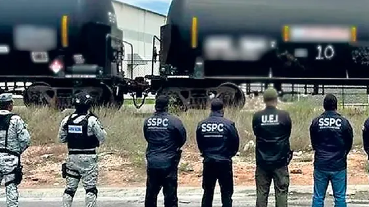 FGR vincula red de contrabando de combustible a San Luis Potosí