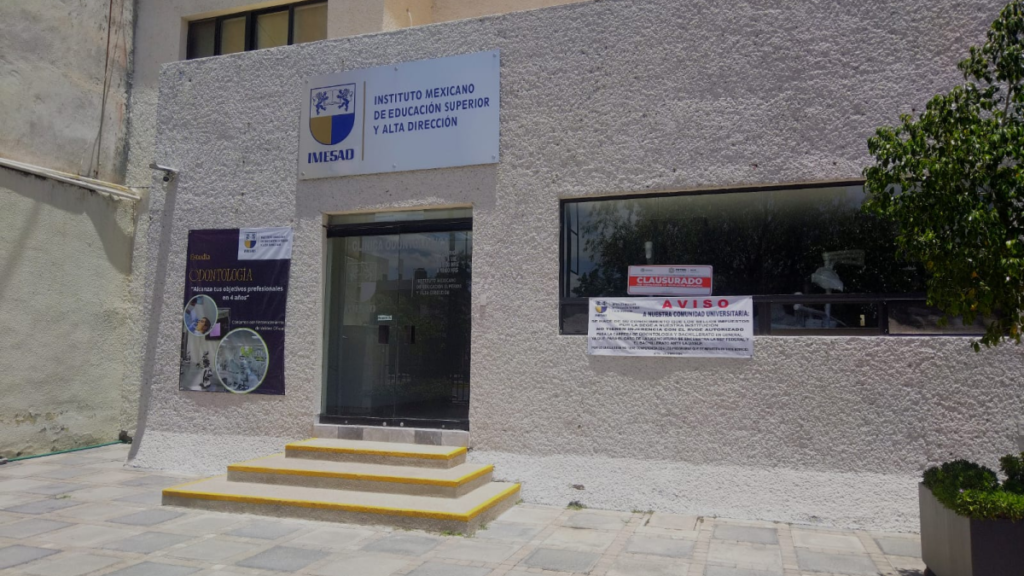 IMESAD oferta Cirujano Dentista con RVOE inexistente