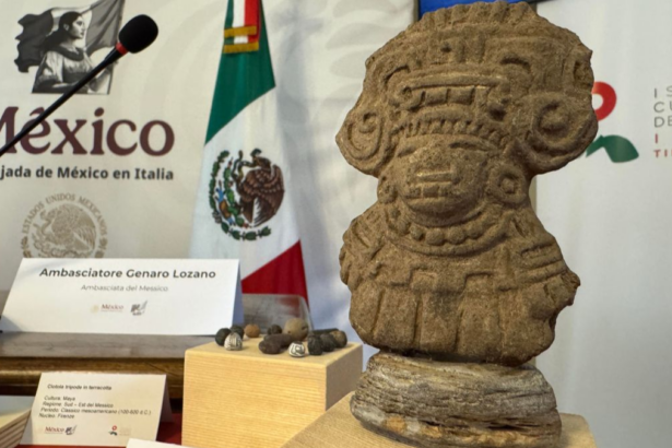 Italia devuelve a México 27 piezas arqueológicas y fósiles