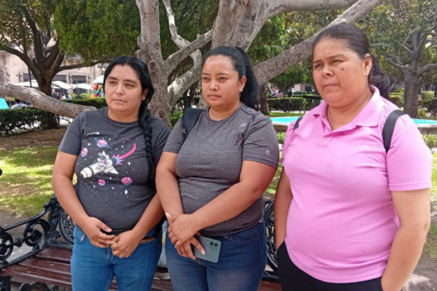 Madres acusan a fundación de retener apoyos y cobrar cuotas