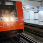 Suspenden el servicio en la Línea 9 del Metro por rescate tras caída a las vías en Jamaica